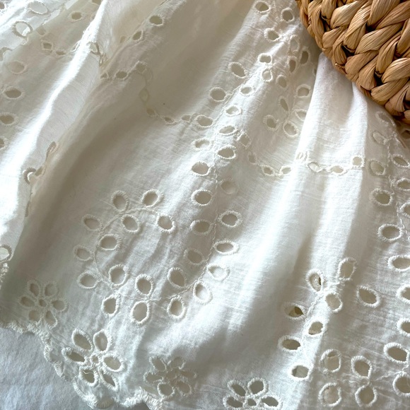 Free People white eyelet  peasant mini dress size M - Picture 4 of 5